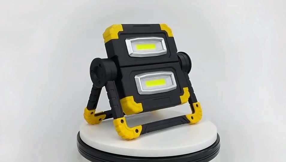 Portable LED Work Light USB Rechargeable Outdoor Searchlight Flood Camping Light 360C Rotate COB fall-resistant floodlight1